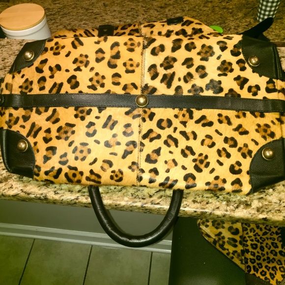 Pottery Barn “ Monroe” calf hair leather carry-on weekender bag - Picture 4 of 16